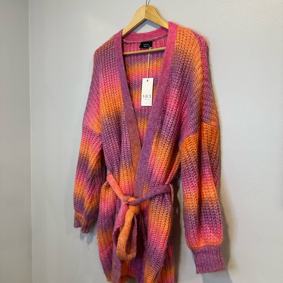 VICI Exclusive x FATE Multi-Color Cardigan - Picture 4 of 13